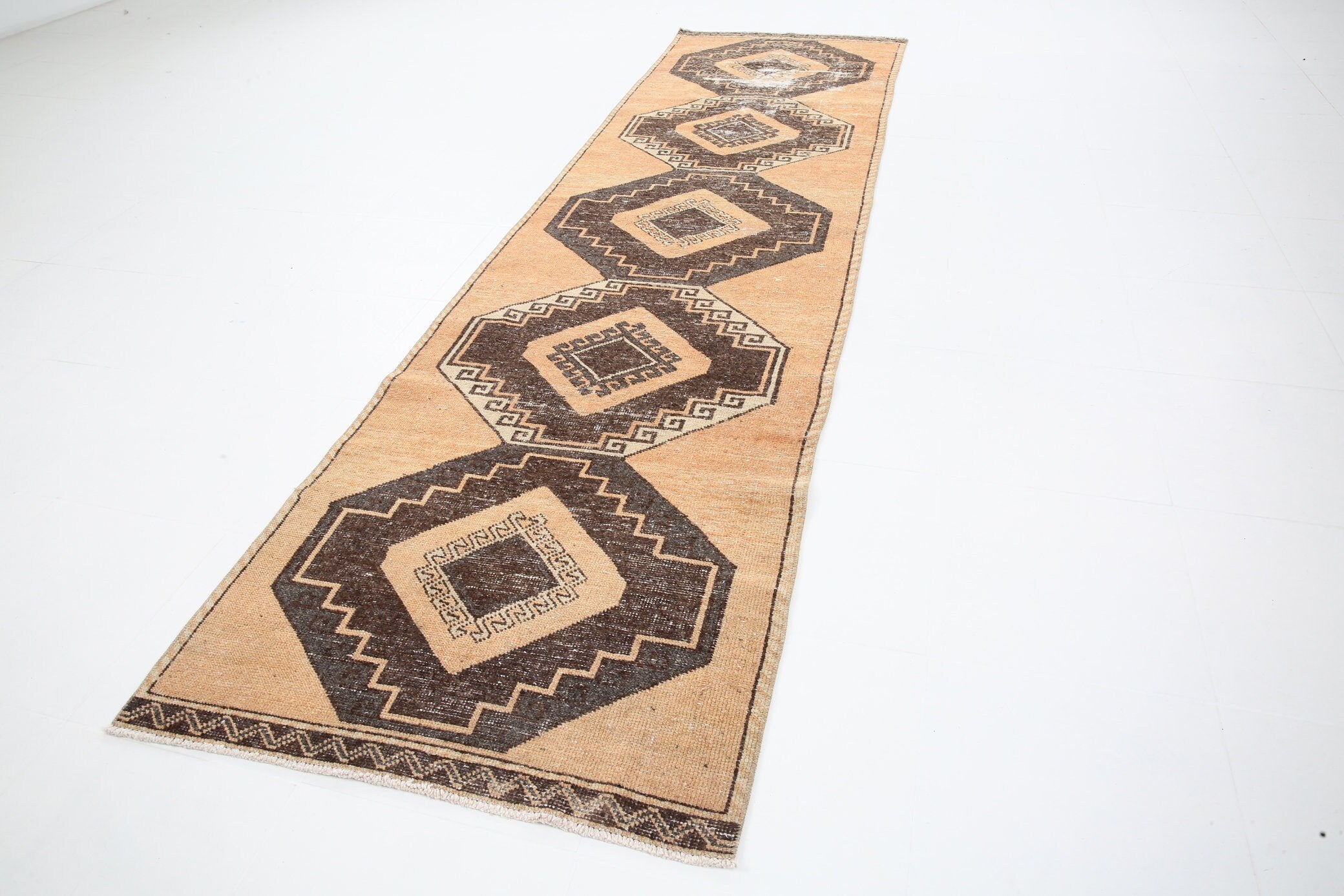 3' x 11' Vintage rug, Brown Vintage rug, Cotton Vintage rug, Country-Farmhouse Vintage rug, Dorm Vintage rug, Entryway-Hallway Vintage rug, Kitchen-Dining Vintage rug, Living Room Vintage rug, Office Vintage rug, Southwestern Vintage rug, Vintage Runner, Wool Vintage rug, Vintage rug