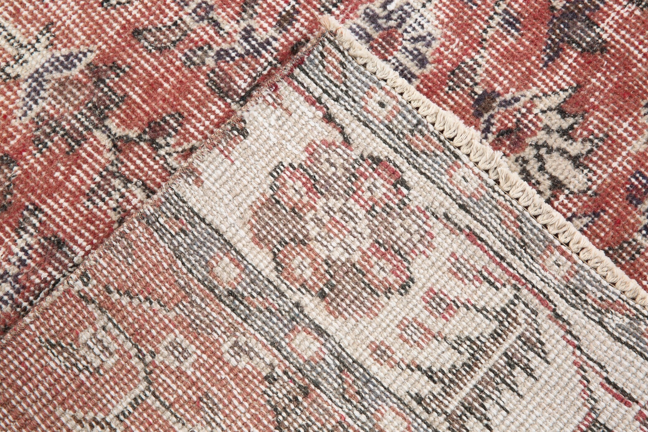 2' x 9' Vintage rug, Cotton Vintage rug, Country-Farmhouse Vintage rug, Dorm Vintage rug, Entryway-Hallway Vintage rug, Floral Vintage rug, Kitchen-Dining Vintage rug, Living Room Vintage rug, Office Vintage rug, Red Vintage rug, Vintage Runner, Wool Vintage rug, Vintage rug