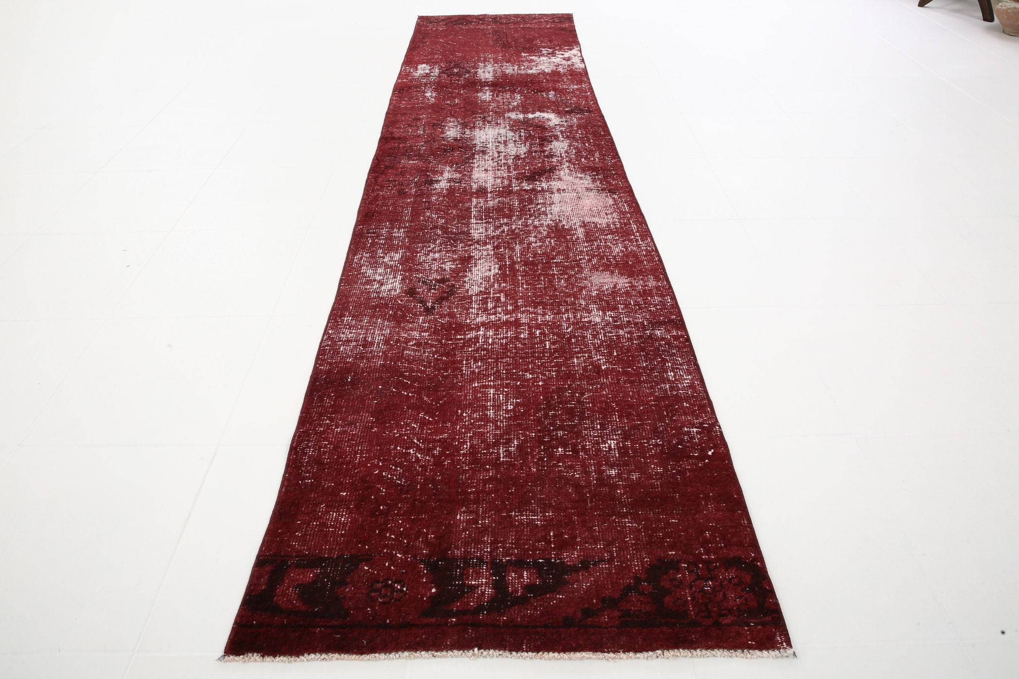 2' x 11' Vintage rug, Bedroom Vintage rug, Camouflage Vintage rug, Cotton Vintage rug, Entryway-Hallway Vintage rug, Kitchen-Dining Vintage rug, Office Vintage rug, Overdyed Vintage rug, Patio-Outdoor Vintage rug, Red Vintage rug, Vintage Runner, Wool Vintage rug, Vintage rug