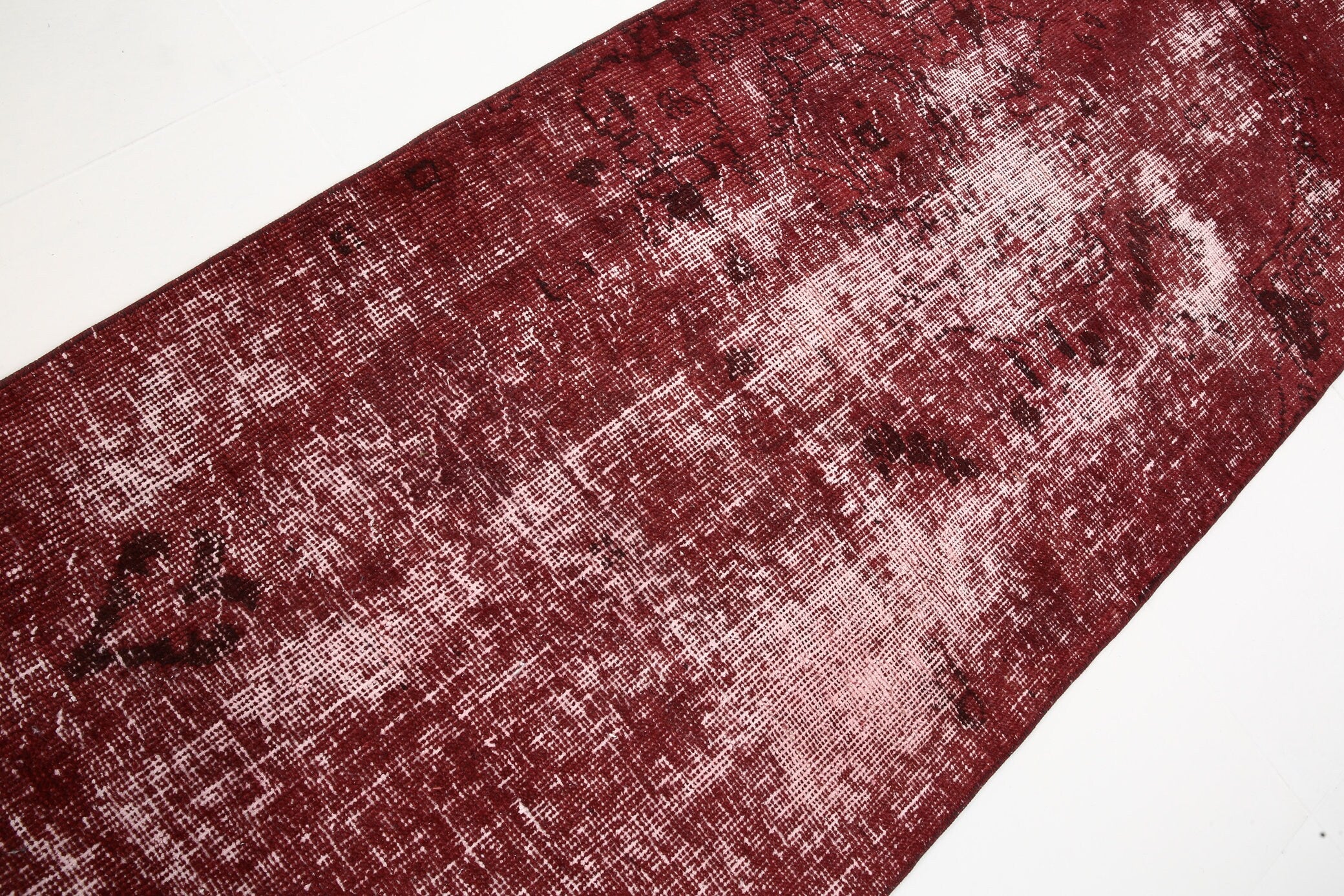 2' x 11' Vintage rug, Bedroom Vintage rug, Camouflage Vintage rug, Cotton Vintage rug, Entryway-Hallway Vintage rug, Kitchen-Dining Vintage rug, Office Vintage rug, Overdyed Vintage rug, Patio-Outdoor Vintage rug, Red Vintage rug, Vintage Runner, Wool Vintage rug, Vintage rug