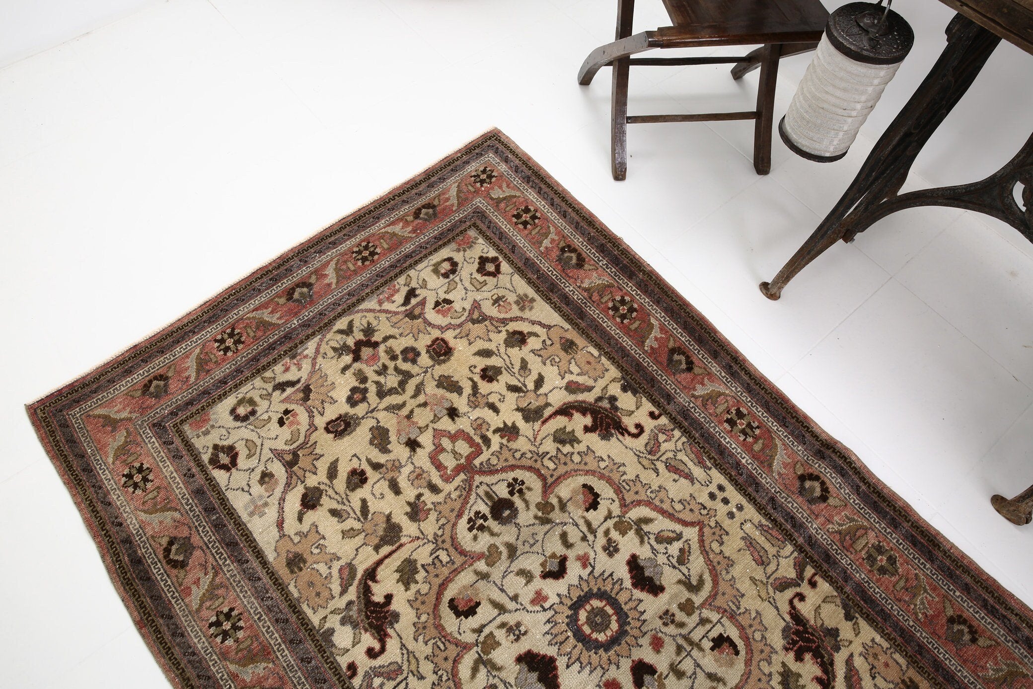 4' x 7' Vintage rug, Brown Vintage rug, Cotton Vintage rug, Dorm Vintage rug, Kids Vintage rug, Kitchen-Dining Vintage rug, Living Room Vintage rug, Office Vintage rug, Persian Vintage rug, Rustic-Primitive Vintage rug, Vintage, Wool Vintage rug, Vintage rug