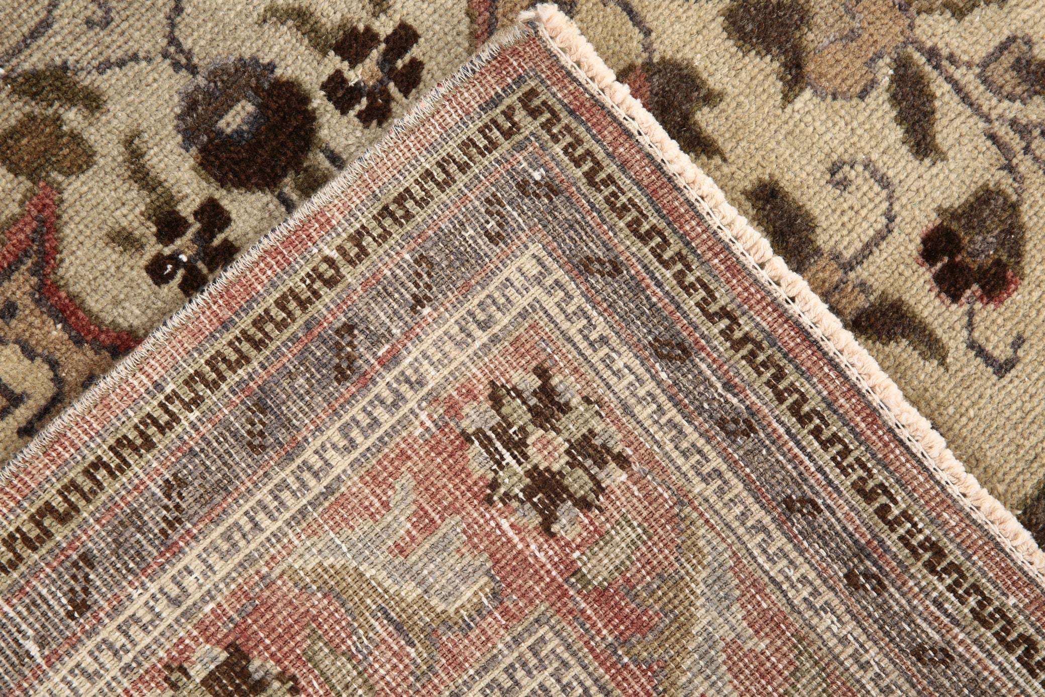 4' x 7' Vintage rug, Brown Vintage rug, Cotton Vintage rug, Dorm Vintage rug, Kids Vintage rug, Kitchen-Dining Vintage rug, Living Room Vintage rug, Office Vintage rug, Persian Vintage rug, Rustic-Primitive Vintage rug, Vintage, Wool Vintage rug, Vintage rug