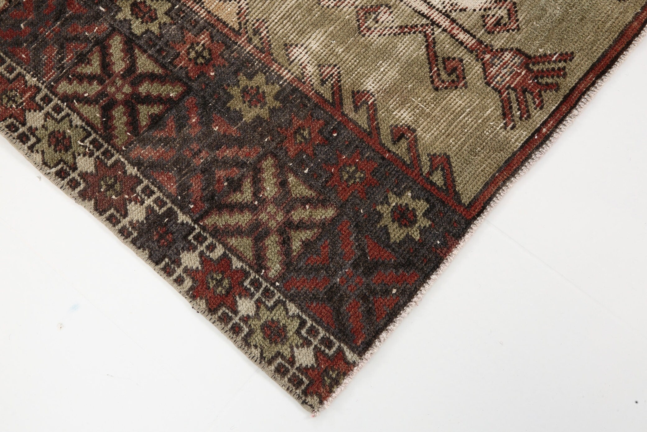 4' x 7' Vintage rug, Brown Vintage rug, Cotton Vintage rug, Dorm Vintage rug, Ikat Vintage rug, Kitchen-Dining Vintage rug, Living Room Vintage rug, Nursery Vintage rug, Office Vintage rug, Scandinavian Vintage rug, Vintage, Wool Vintage rug, Vintage rug