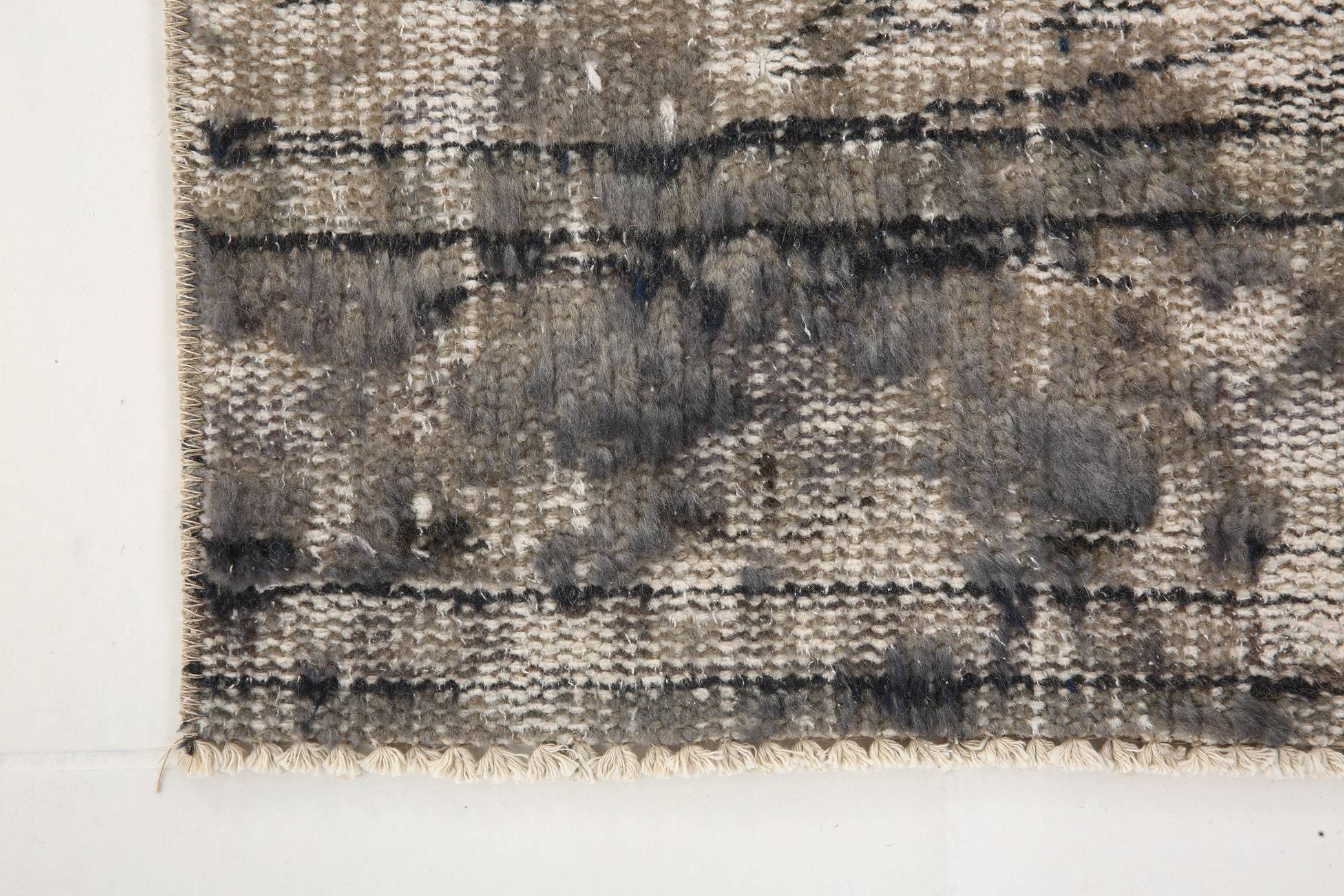 2' x 9' Vintage rug, Black-Gray Vintage rug, Cotton Vintage rug, Dorm Vintage rug, Entryway-Hallway Vintage rug, Kids Vintage rug, Living Room Vintage rug, Office Vintage rug, Plants-Trees Vintage rug, Retro Vintage rug, Vintage Runner, Wool Vintage rug, Vintage rug