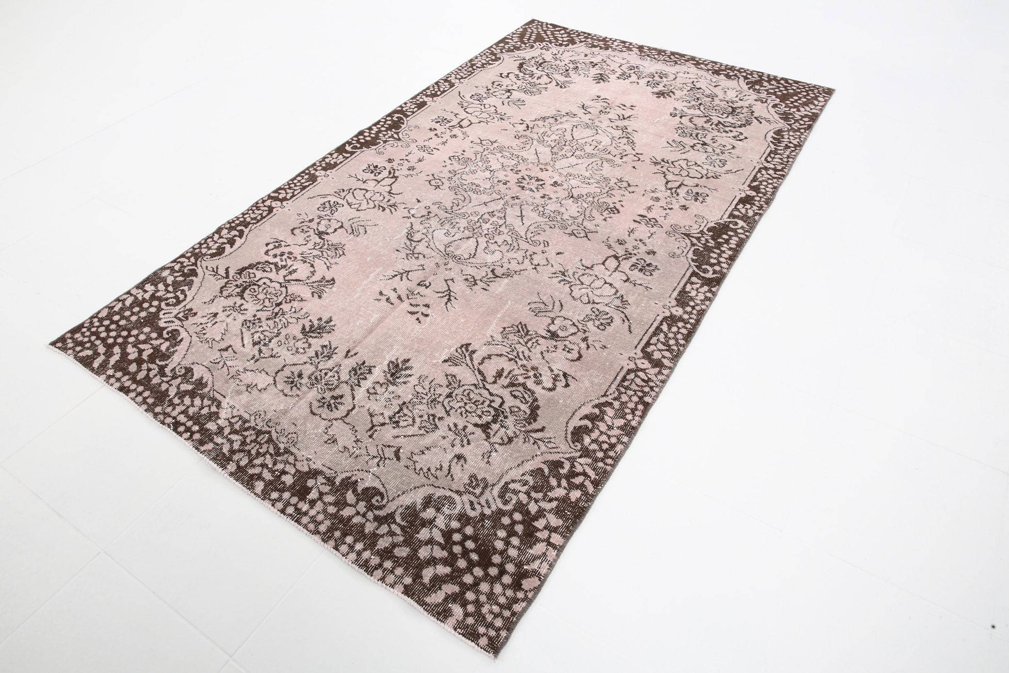 6' x 8' Vintage rug, Cotton Vintage rug, Dorm Vintage rug, Kids Vintage rug, Kitchen-Dining Vintage rug, Living Room Vintage rug, Office Vintage rug, Pink Vintage rug, Plants-Trees Vintage rug, Rustic-Primitive Vintage rug, Vintage, Wool Vintage rug, Vintage rug