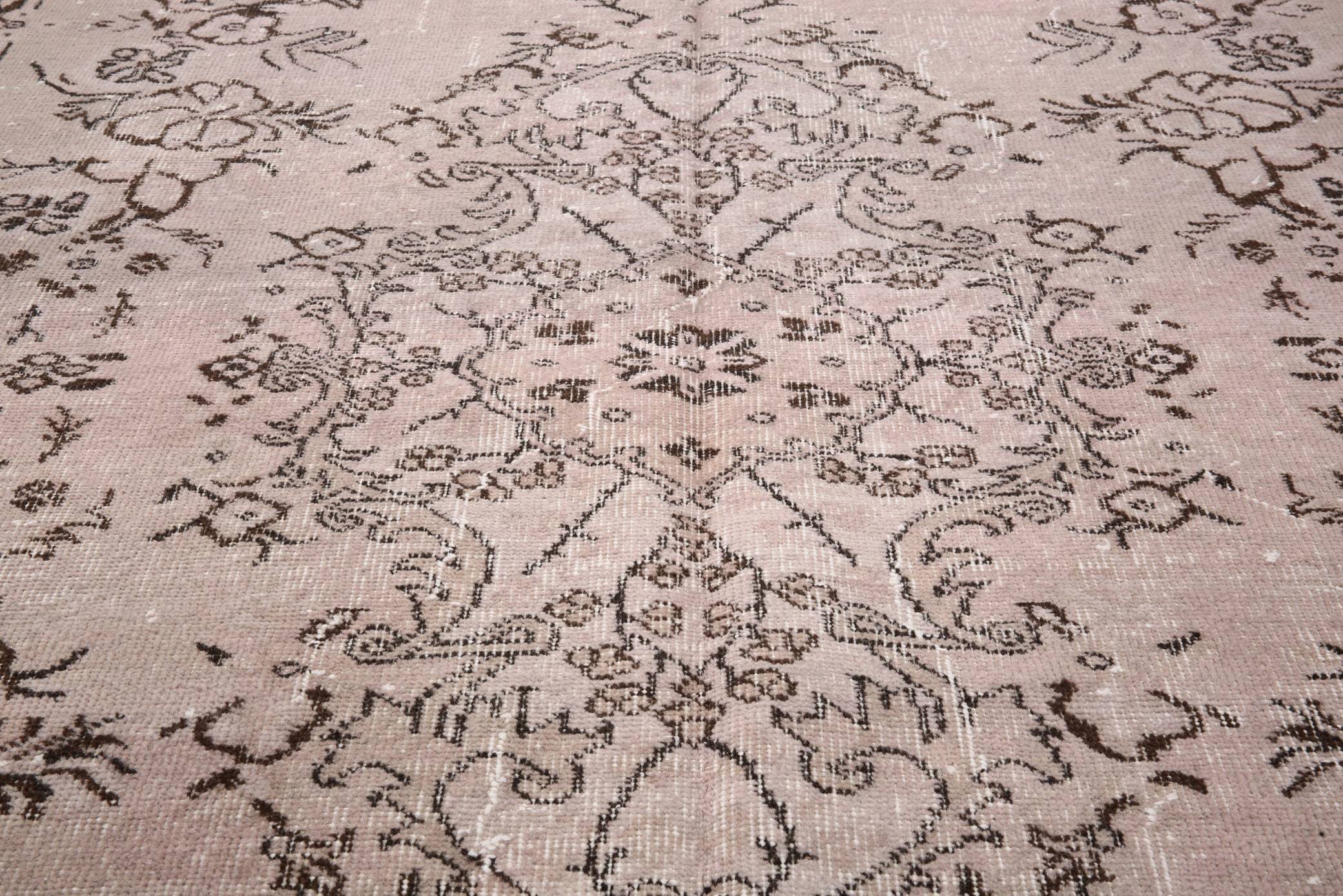 6' x 8' Vintage rug, Cotton Vintage rug, Dorm Vintage rug, Kids Vintage rug, Kitchen-Dining Vintage rug, Living Room Vintage rug, Office Vintage rug, Pink Vintage rug, Plants-Trees Vintage rug, Rustic-Primitive Vintage rug, Vintage, Wool Vintage rug, Vintage rug