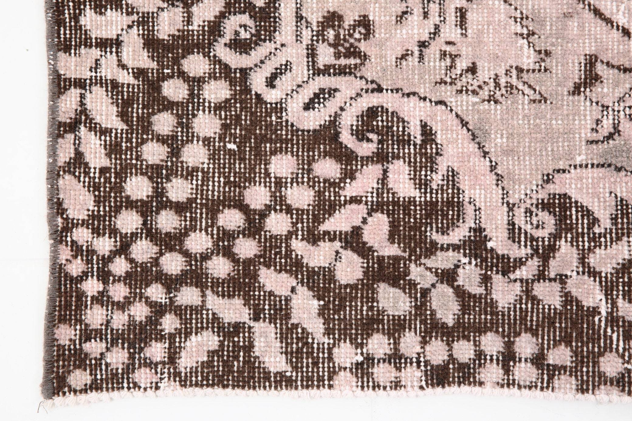 6' x 8' Vintage rug, Cotton Vintage rug, Dorm Vintage rug, Kids Vintage rug, Kitchen-Dining Vintage rug, Living Room Vintage rug, Office Vintage rug, Pink Vintage rug, Plants-Trees Vintage rug, Rustic-Primitive Vintage rug, Vintage, Wool Vintage rug, Vintage rug