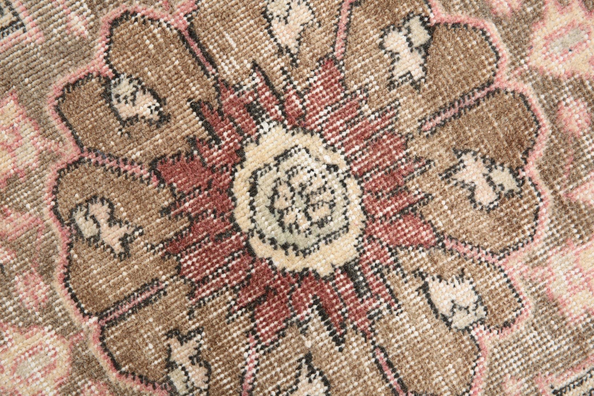 2' x 12' Vintage rug, Bedroom Vintage rug, Cotton Vintage rug, Entryway-Hallway Vintage rug, Kitchen-Dining Vintage rug, Living Room Vintage rug, Office Vintage rug, Pink Vintage rug, Retro Vintage rug, Southwestern Vintage rug, Vintage Runner, Wool Vintage rug, Vintage rug