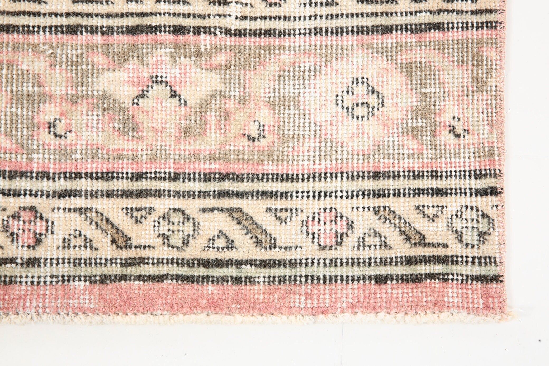 2' x 12' Vintage rug, Bedroom Vintage rug, Cotton Vintage rug, Entryway-Hallway Vintage rug, Kitchen-Dining Vintage rug, Living Room Vintage rug, Office Vintage rug, Pink Vintage rug, Retro Vintage rug, Southwestern Vintage rug, Vintage Runner, Wool Vintage rug, Vintage rug
