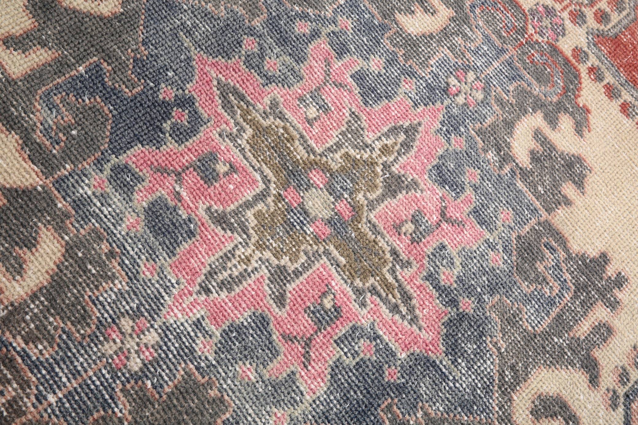 3' x 7' Vintage rug, Cotton Vintage rug, Kids Vintage rug, Kitchen-Dining Vintage rug, Laundry Vintage rug, Living Room Vintage rug, Office Vintage rug, Oriental Vintage rug, Red Vintage rug, Rustic-Primitive Vintage rug, Vintage, Wool Vintage rug, Vintage rug