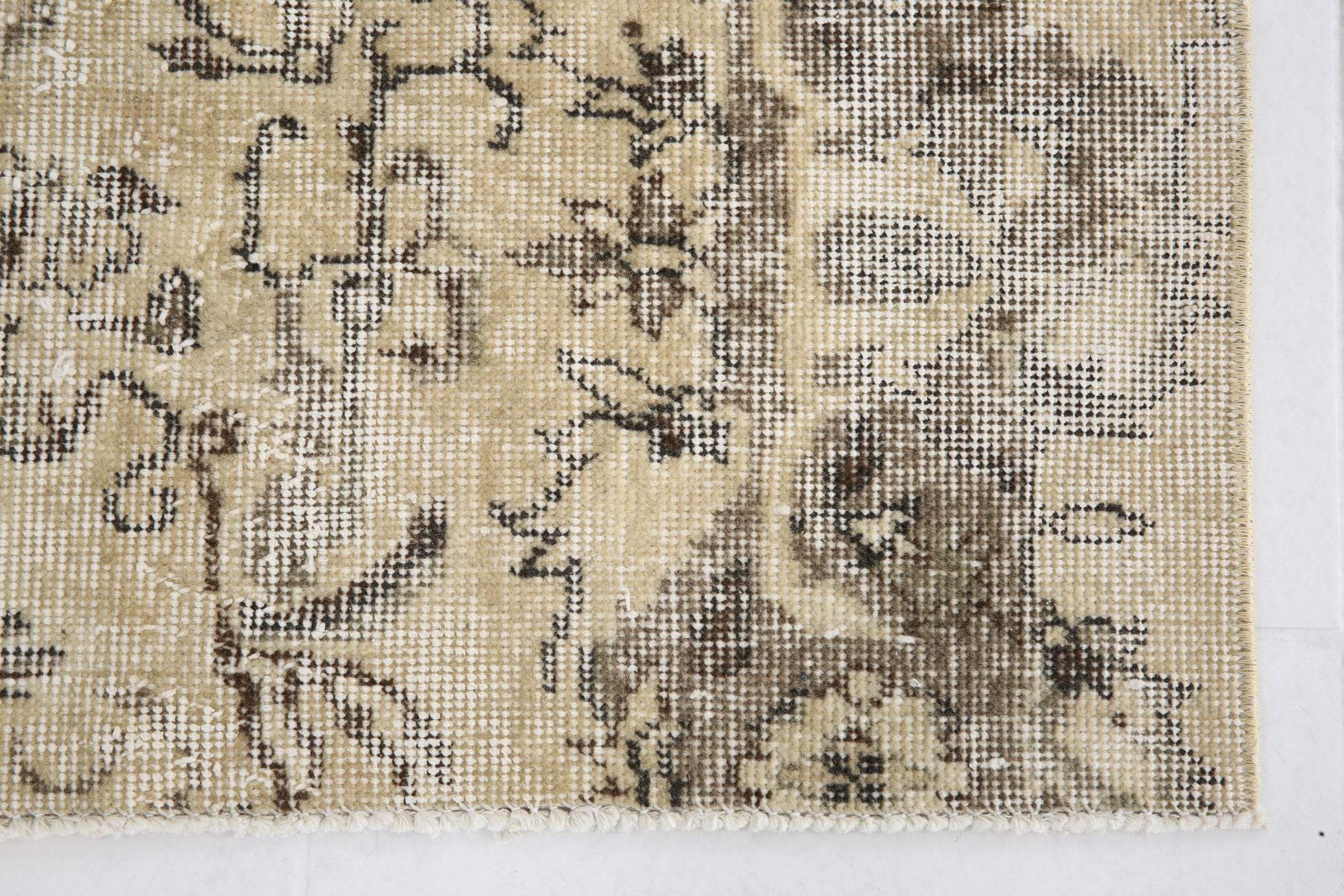 5' x 6' Vintage rug, Brown Vintage rug, Cotton Vintage rug, Dorm Vintage rug, Floral Vintage rug, Living Room Vintage rug, Nursery Vintage rug, Office Vintage rug, Rustic-Primitive Vintage rug, Vintage, Wool Vintage rug, Vintage rug