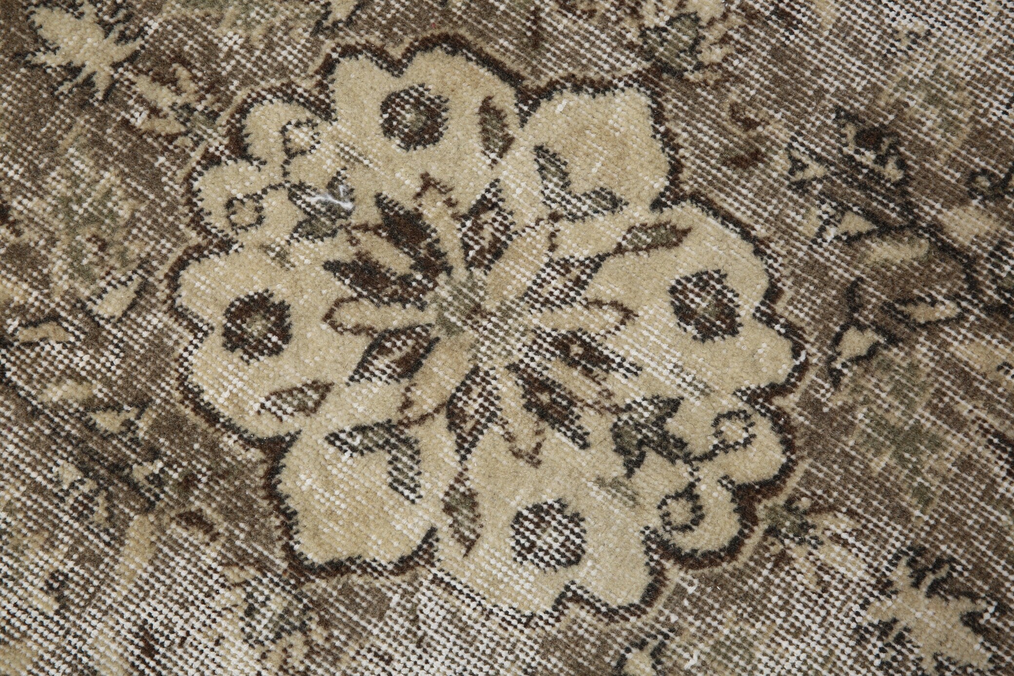 5' x 6' Vintage rug, Brown Vintage rug, Cotton Vintage rug, Dorm Vintage rug, Floral Vintage rug, Living Room Vintage rug, Nursery Vintage rug, Office Vintage rug, Rustic-Primitive Vintage rug, Vintage, Wool Vintage rug, Vintage rug