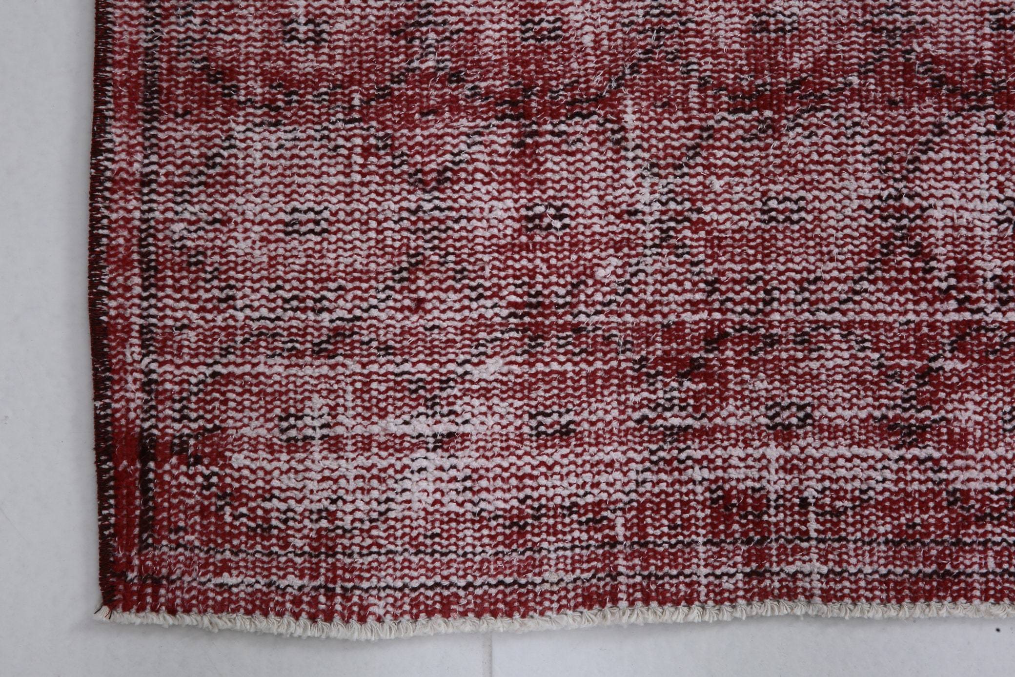2' x 6' Vintage rug, Camouflage Vintage rug, Cotton Vintage rug, Country-Farmhouse Vintage rug, Dorm Vintage rug, Entryway-Hallway Vintage rug, Kitchen-Dining Vintage rug, Living Room Vintage rug, Office Vintage rug, Red Vintage rug, Vintage Runner, Wool Vintage rug, Vintage rug