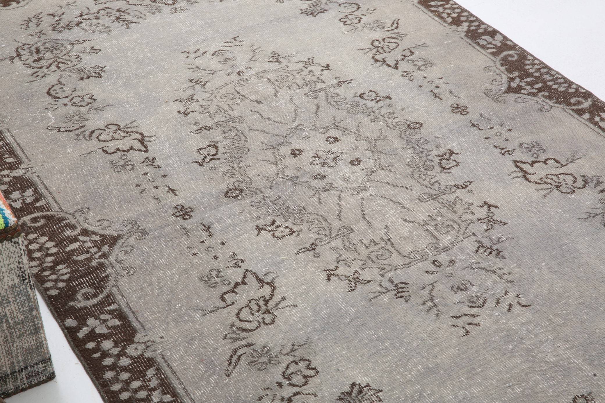 4' x 8' Vintage rug, Bedroom Vintage rug, Black-Gray Vintage rug, Cotton Vintage rug, Kids Vintage rug, Kitchen-Dining Vintage rug, Living Room Vintage rug, Office Vintage rug, Rustic-Primitive Vintage rug, Solid Vintage rug, Vintage, Wool Vintage rug, Vintage rug