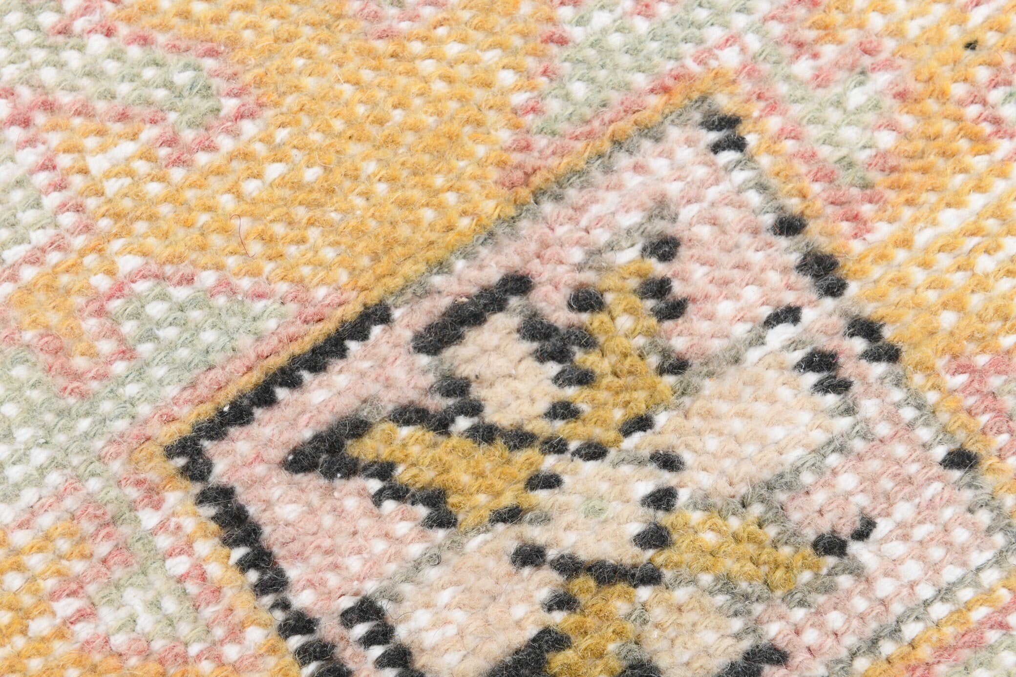 4' x 6' Pink Turkish Vintage Rug  |  RugReform