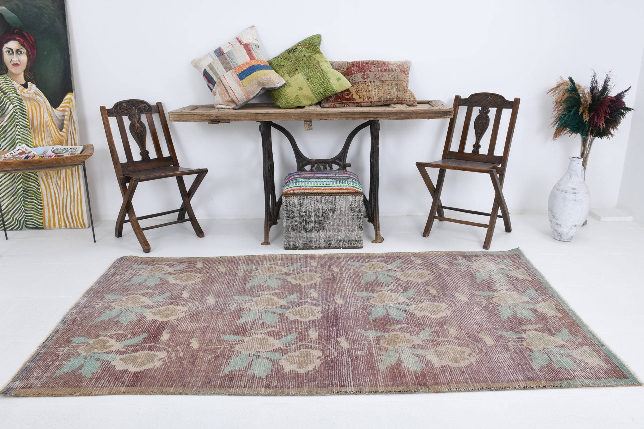 4' x 7' Vintage rug, Bedroom Vintage rug, Cotton Vintage rug, Floral Vintage rug, Kitchen-Dining Vintage rug, Laundry Vintage rug, Living Room Vintage rug, Multi Color Vintage rug, Office Vintage rug, Retro Vintage rug, Vintage, Wool Vintage rug, Vintage rug