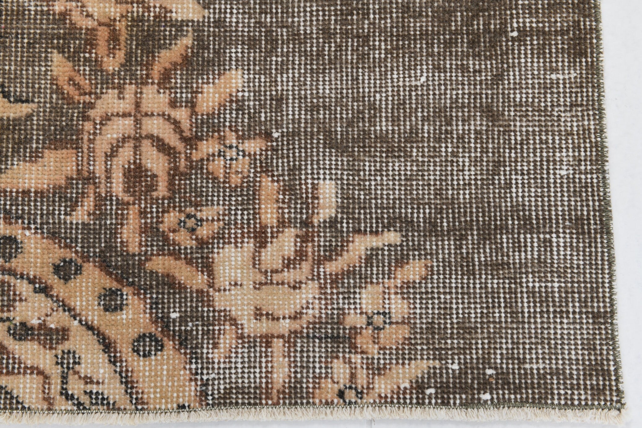 1' x 3' Vintage rug, Bathroom Vintage rug, Brown Vintage rug, Contemporary Vintage rug, Cotton Vintage rug, Entryway-Hallway Vintage rug, Floral Vintage rug, Laundry Vintage rug, Office Vintage rug, Patio-Outdoor Vintage rug, Vintage Runner, Wool Vintage rug, Vintage rug