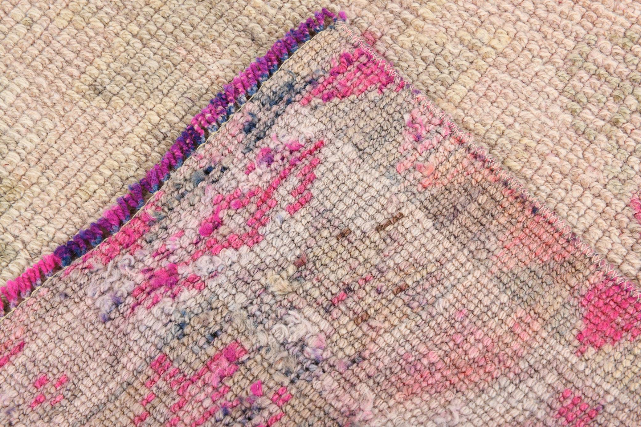 2' x 13' Vintage rug, Bedroom Vintage rug, Cotton Vintage rug, Distressed Vintage rug, Entryway-Hallway Vintage rug, Kitchen-Dining Vintage rug, Laundry Vintage rug, Office Vintage rug, Pink Vintage rug, Southwestern Vintage rug, Vintage Herki, Wool Vintage rug, Vintage rug