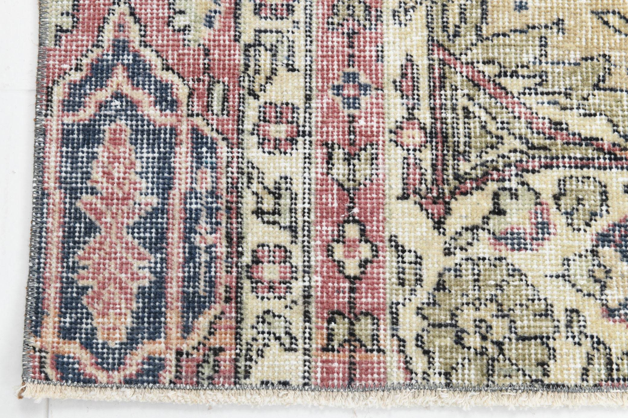 2' x 3' Vintage rug, Bathroom Vintage rug, Bedroom Vintage rug, Blue Vintage rug, Bordered Vintage rug, Cotton Vintage rug, Distressed Vintage rug, Dorm Vintage rug, Office Vintage rug, Patio-Outdoor Vintage rug, Vintage Runner, Wool Vintage rug, Vintage rug