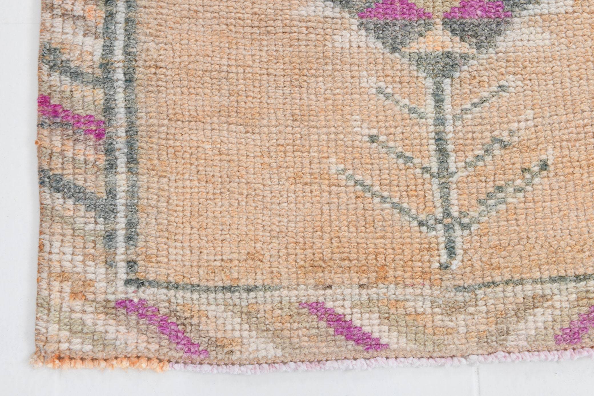 2' x 11' Vintage rug, Cotton Vintage rug, Distressed Vintage rug, Dorm Vintage rug, Entryway-Hallway Vintage rug, Kitchen-Dining Vintage rug, Living Room Vintage rug, Office Vintage rug, Oriental Vintage rug, Pink Vintage rug, Vintage Herki, Wool Vintage rug, Vintage rug