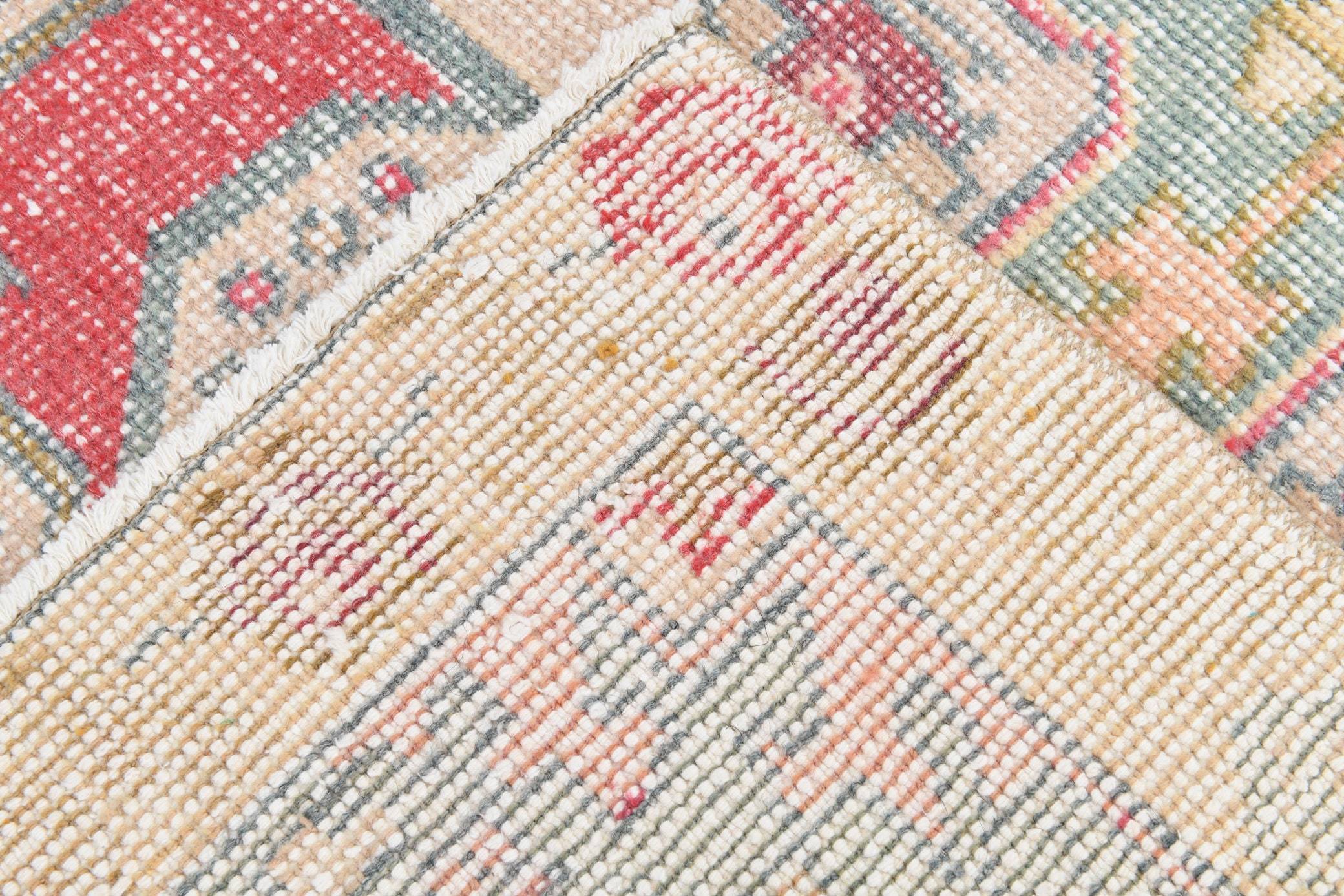 4' x 7' Vintage rug, Abstract Vintage rug, Bedroom Vintage rug, Cotton Vintage rug, Kitchen-Dining Vintage rug, Living Room Vintage rug, Nursery Vintage rug, Office Vintage rug, Red Vintage rug, Retro Vintage rug, Vintage, Wool Vintage rug, Vintage rug
