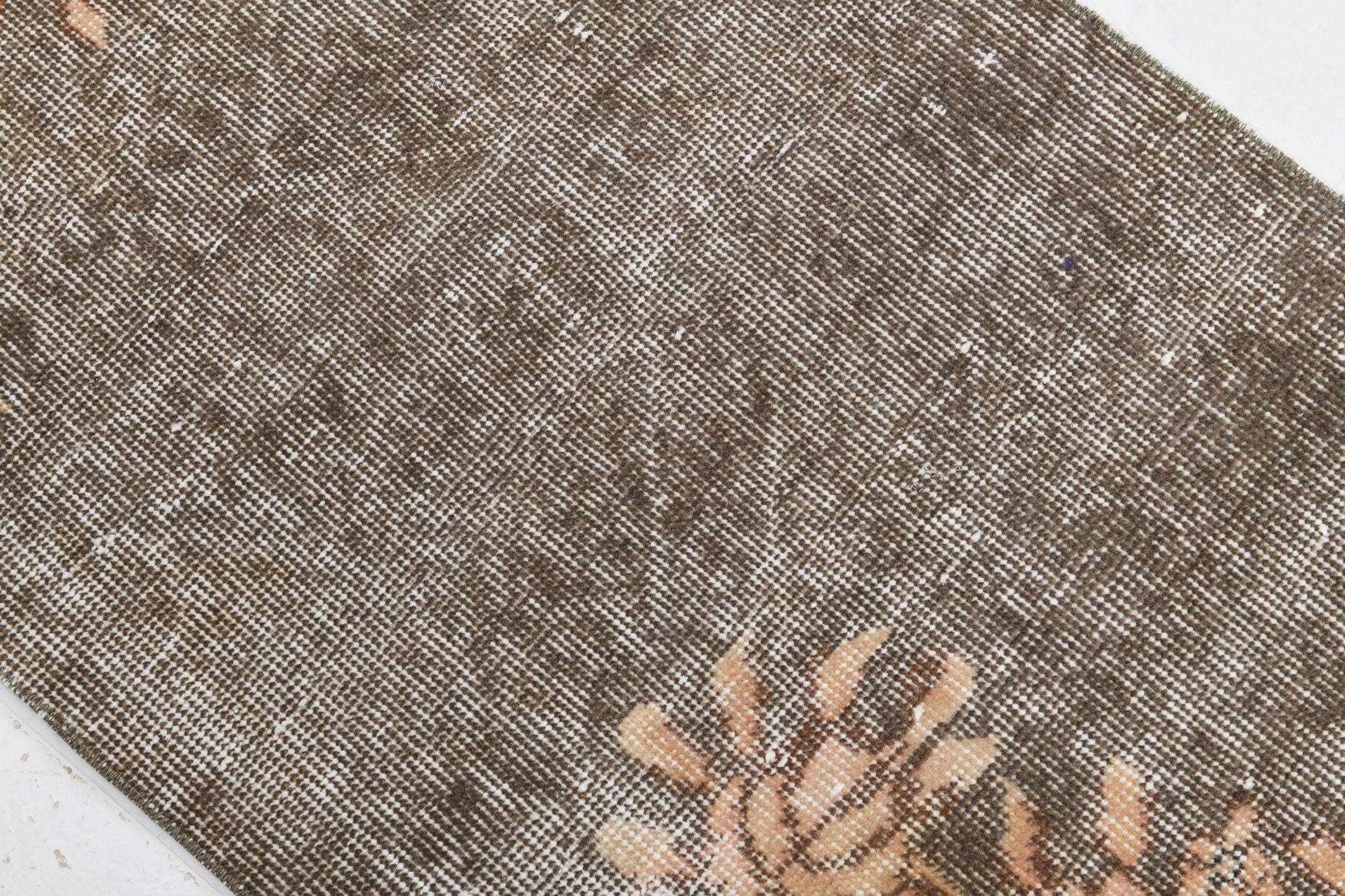 1' x 3' Vintage rug, Bathroom Vintage rug, Brown Vintage rug, Contemporary Vintage rug, Cotton Vintage rug, Entryway-Hallway Vintage rug, Floral Vintage rug, Laundry Vintage rug, Office Vintage rug, Patio-Outdoor Vintage rug, Vintage Runner, Wool Vintage rug, Vintage rug