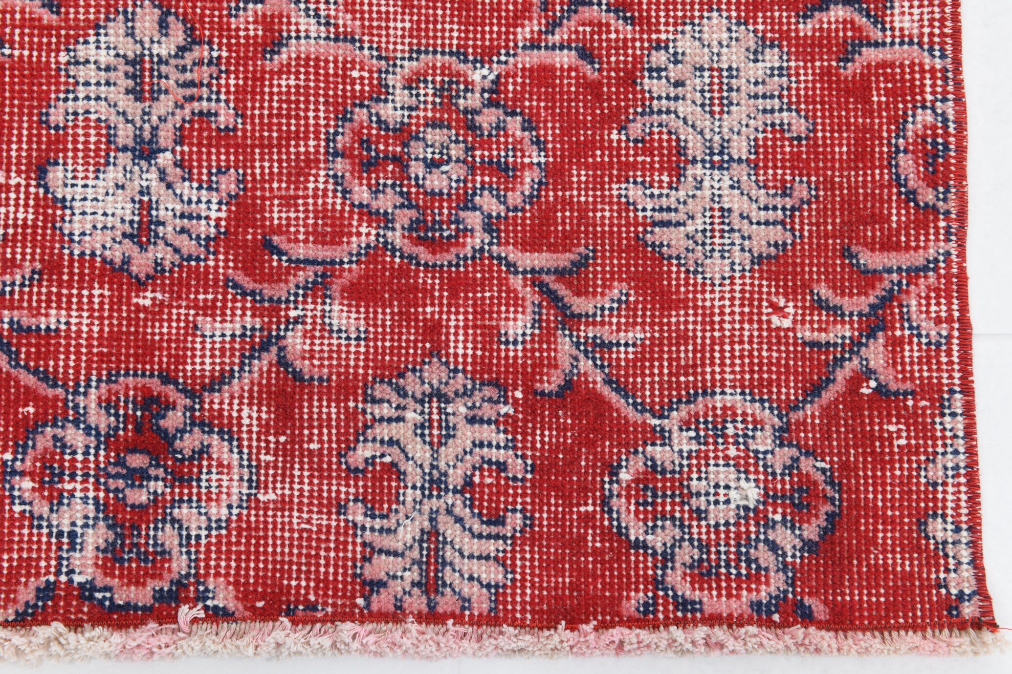 2' x 10' Vintage rug, Cotton Vintage rug, Dorm Vintage rug, Entryway-Hallway Vintage rug, Floral Vintage rug, Kitchen-Dining Vintage rug, Living Room Vintage rug, Office Vintage rug, Red Vintage rug, Rustic-Primitive Vintage rug, Vintage Runner, Wool Vintage rug, Vintage rug