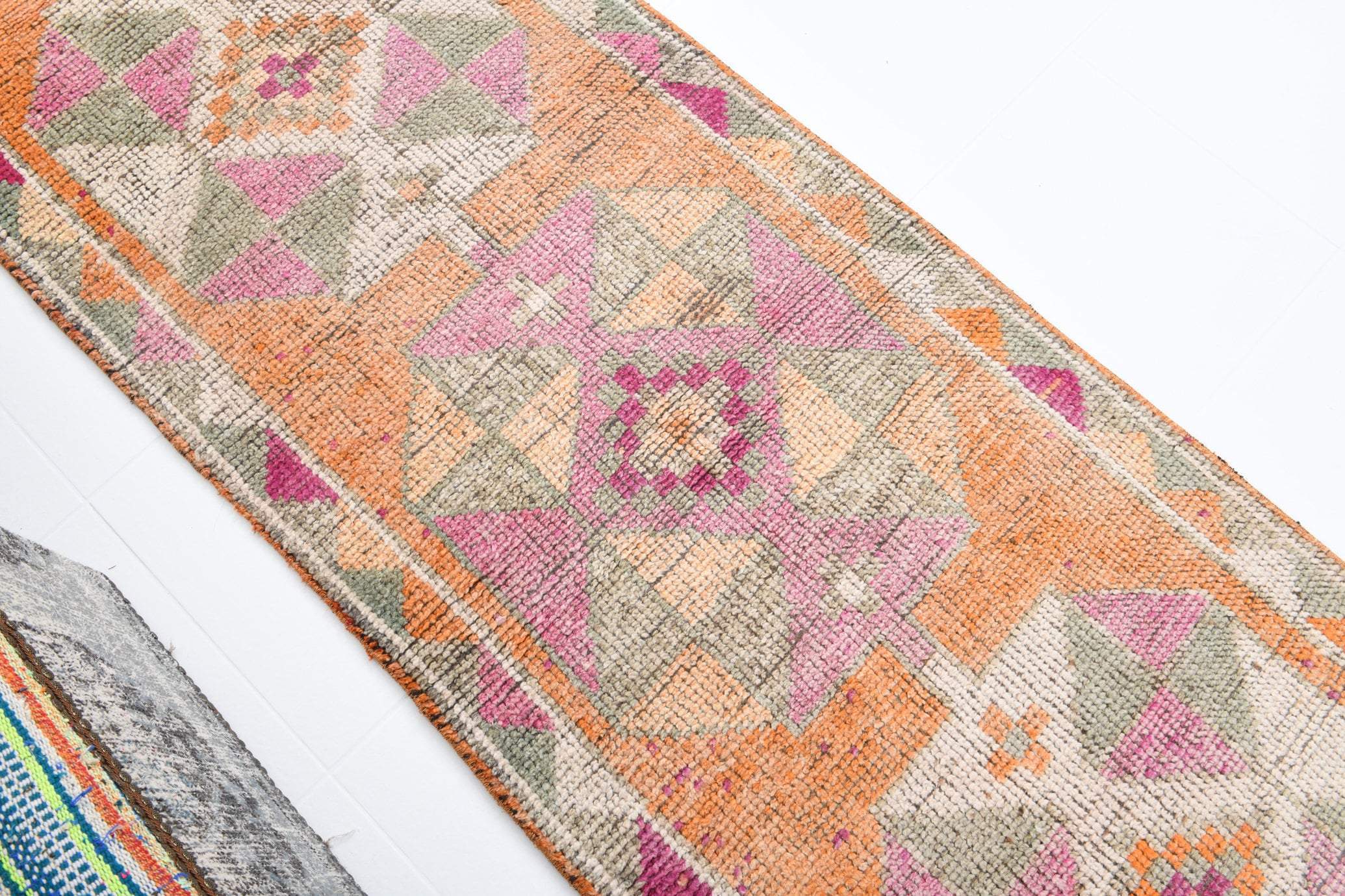 2' x 12' Vintage rug, Cotton Vintage rug, Country-Farmhouse Vintage rug, Entryway-Hallway Vintage rug, Geometric Vintage rug, Kids Vintage rug, Kitchen-Dining Vintage rug, Living Room Vintage rug, Office Vintage rug, Pink Vintage rug, Vintage Herki, Wool Vintage rug, Vintage rug
