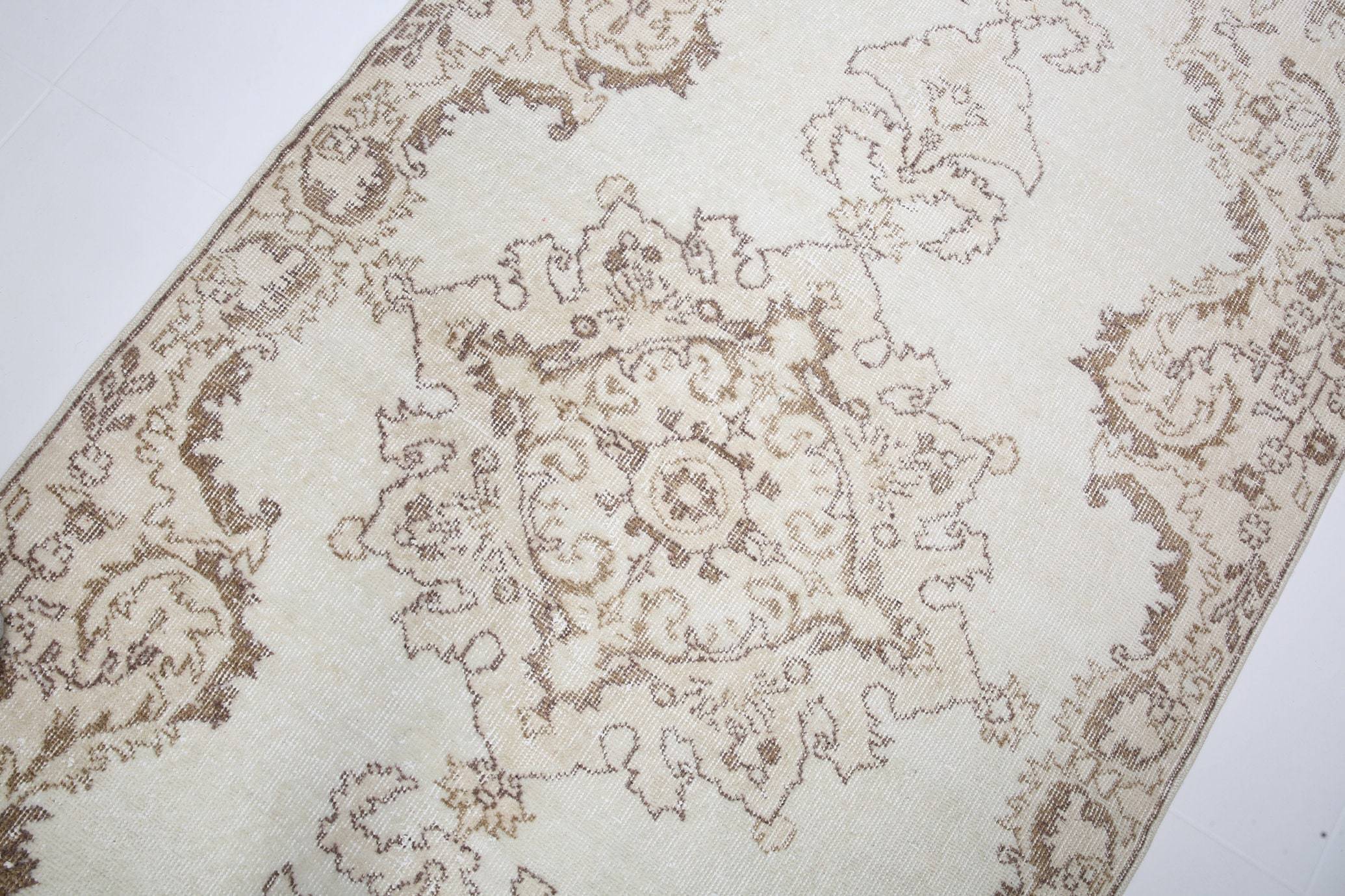 3' x 6' Tan-Ivory Turkish Vintage Rug  |  RugReform